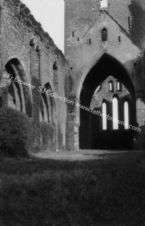 DUNBRODY ABBEY NAVE & ARCH FROM W.